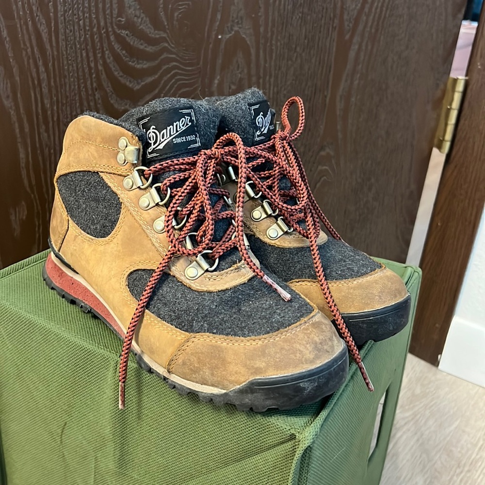 Danner hiking boots - Women’s size 6.5